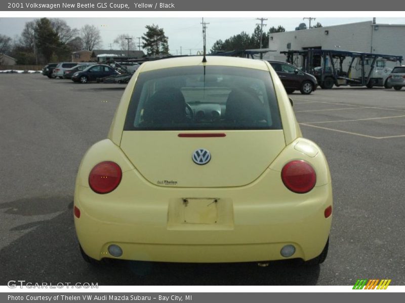 Yellow / Black 2001 Volkswagen New Beetle GLS Coupe