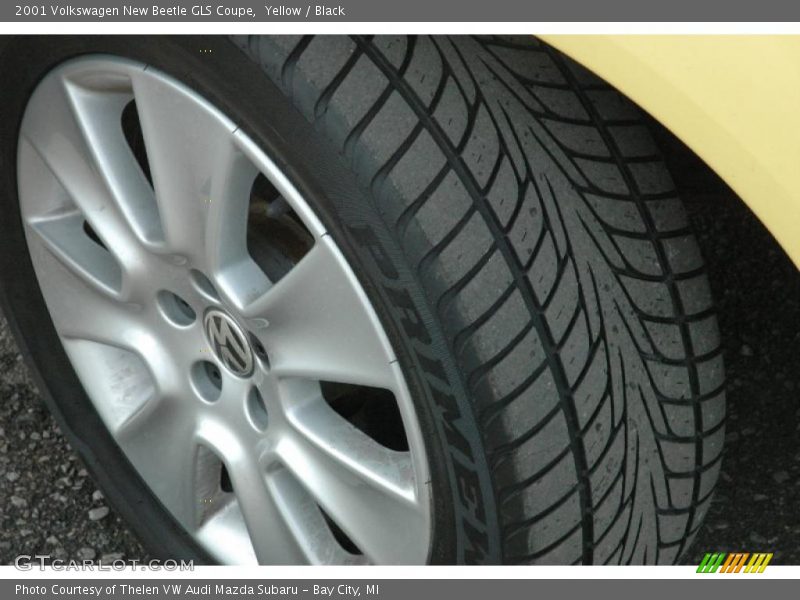 Yellow / Black 2001 Volkswagen New Beetle GLS Coupe