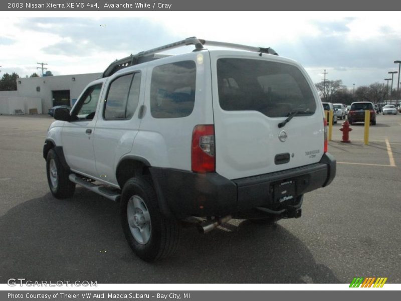 Avalanche White / Gray 2003 Nissan Xterra XE V6 4x4