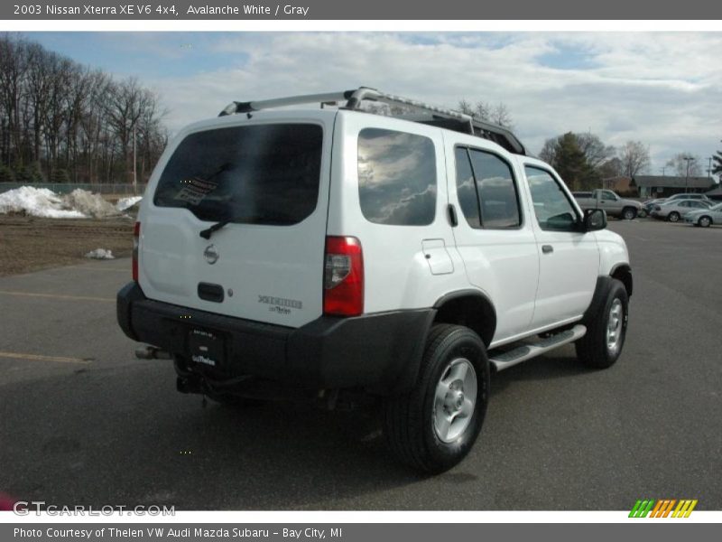 Avalanche White / Gray 2003 Nissan Xterra XE V6 4x4