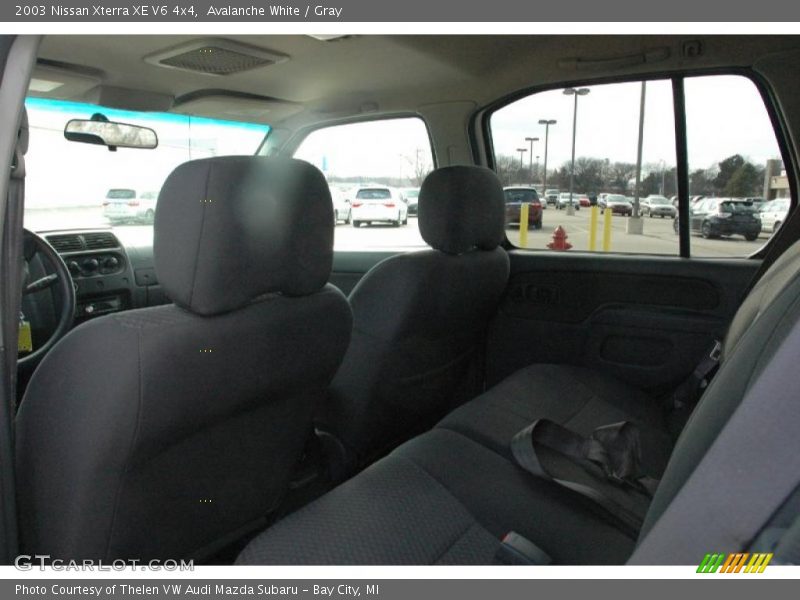 Avalanche White / Gray 2003 Nissan Xterra XE V6 4x4