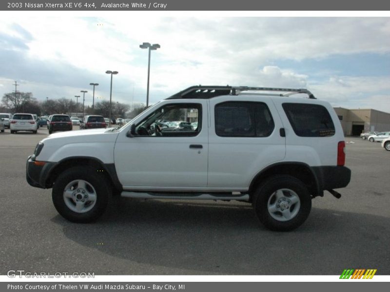 Avalanche White / Gray 2003 Nissan Xterra XE V6 4x4