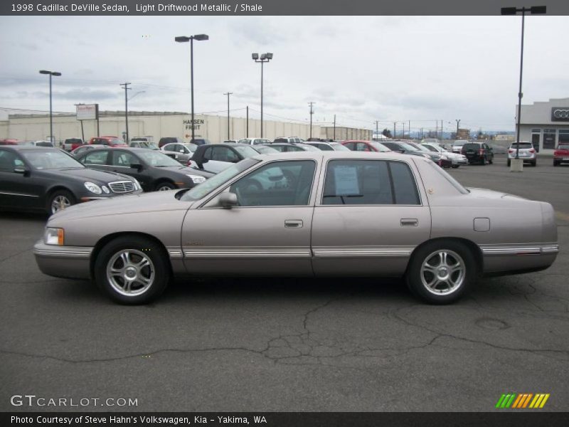 Light Driftwood Metallic / Shale 1998 Cadillac DeVille Sedan