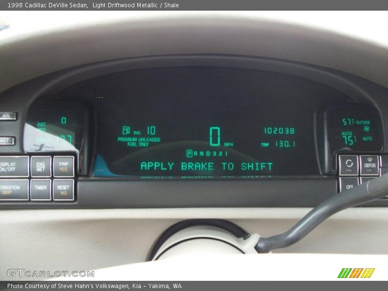 Light Driftwood Metallic / Shale 1998 Cadillac DeVille Sedan