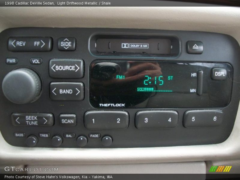 Light Driftwood Metallic / Shale 1998 Cadillac DeVille Sedan