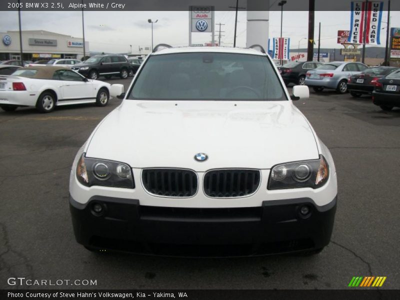 Alpine White / Grey 2005 BMW X3 2.5i