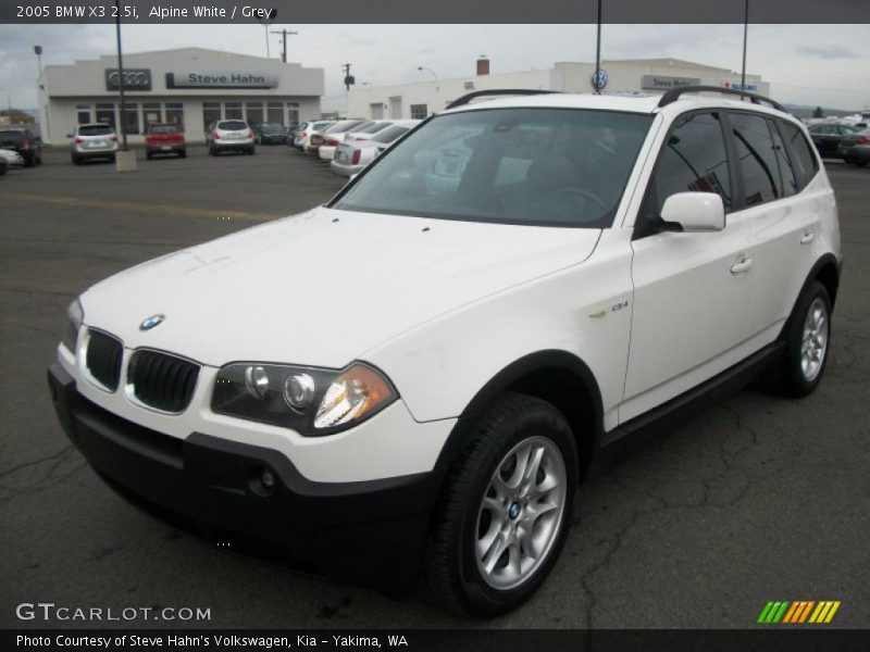 Alpine White / Grey 2005 BMW X3 2.5i