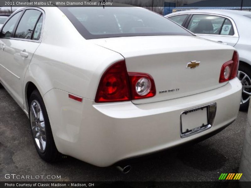 White Diamond Tricoat / Ebony 2011 Chevrolet Malibu LT