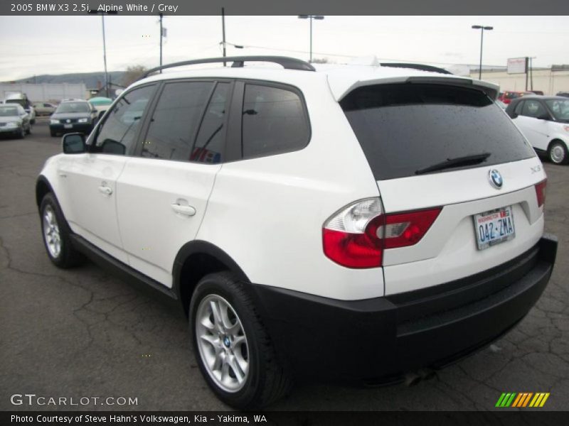 Alpine White / Grey 2005 BMW X3 2.5i
