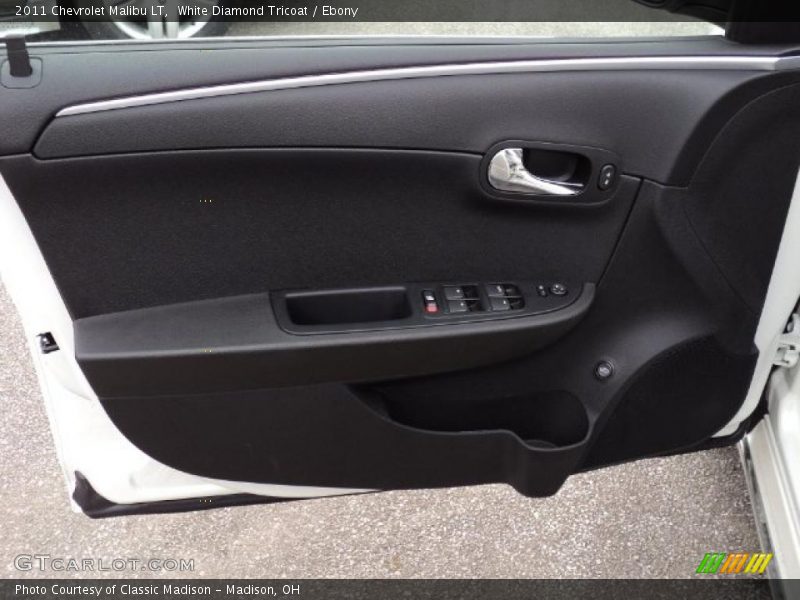 White Diamond Tricoat / Ebony 2011 Chevrolet Malibu LT