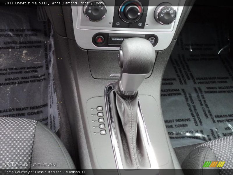 White Diamond Tricoat / Ebony 2011 Chevrolet Malibu LT