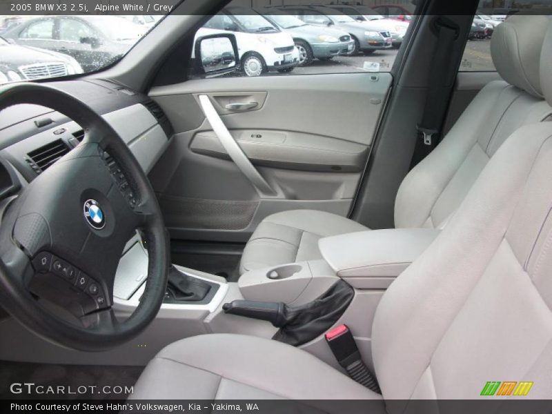Alpine White / Grey 2005 BMW X3 2.5i
