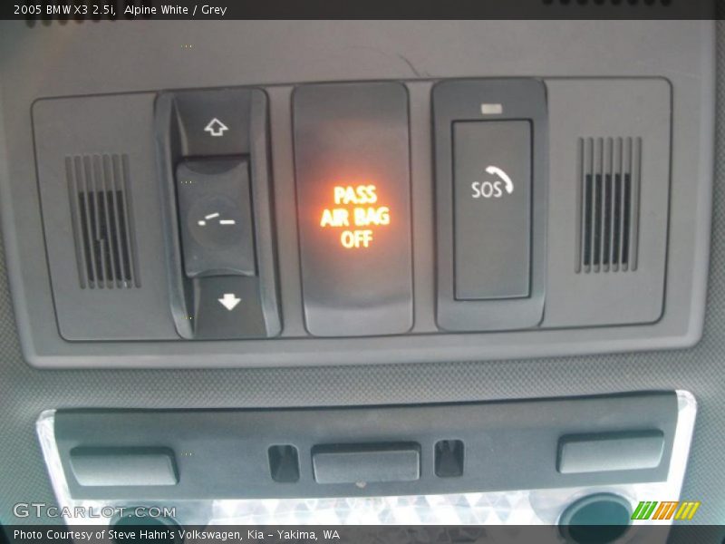 Alpine White / Grey 2005 BMW X3 2.5i