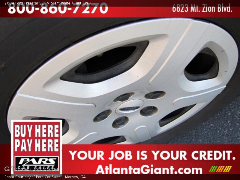Vibrant White / Flint Grey 2004 Ford Freestar SE