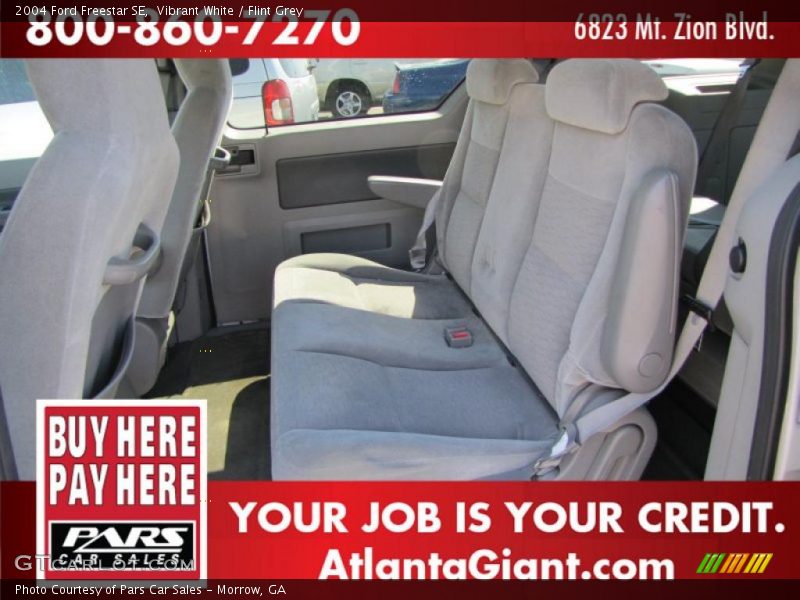 Vibrant White / Flint Grey 2004 Ford Freestar SE