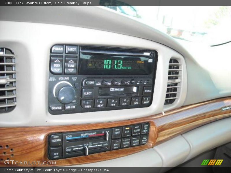 Gold Firemist / Taupe 2000 Buick LeSabre Custom