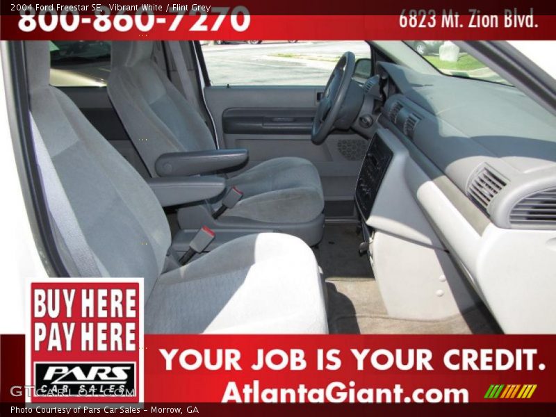 Vibrant White / Flint Grey 2004 Ford Freestar SE