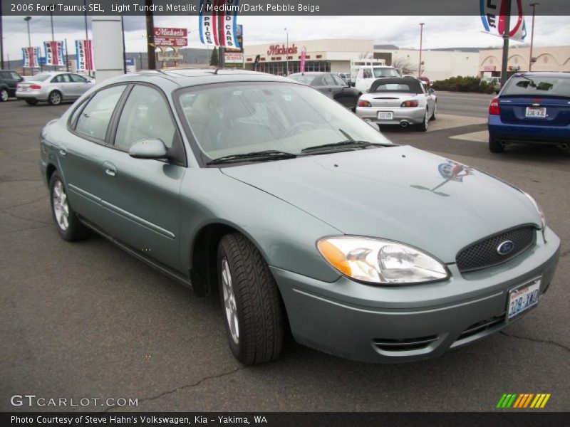 Light Tundra Metallic / Medium/Dark Pebble Beige 2006 Ford Taurus SEL