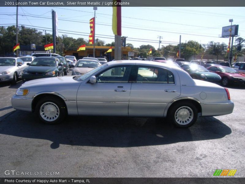 Silver Frost Metallic / Light Graphite 2001 Lincoln Town Car Executive