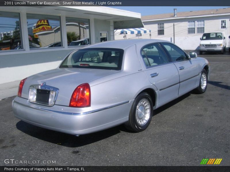 Silver Frost Metallic / Light Graphite 2001 Lincoln Town Car Executive