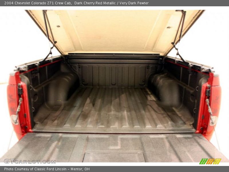 Dark Cherry Red Metallic / Very Dark Pewter 2004 Chevrolet Colorado Z71 Crew Cab