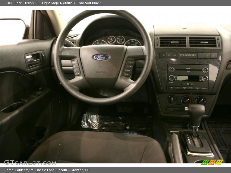 Light Sage Metallic / Charcoal Black 2008 Ford Fusion SE