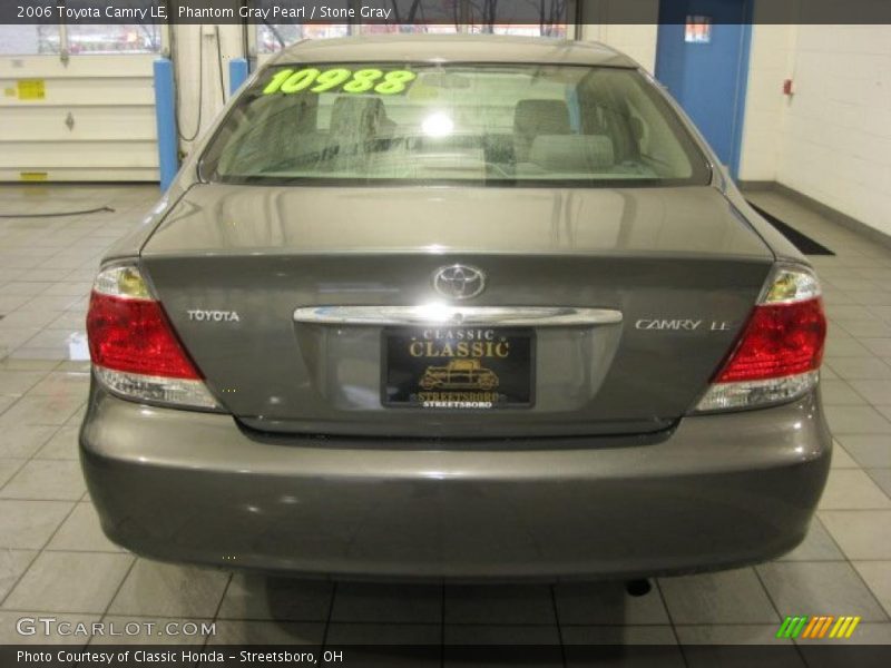 Phantom Gray Pearl / Stone Gray 2006 Toyota Camry LE