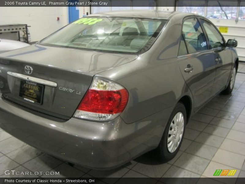 Phantom Gray Pearl / Stone Gray 2006 Toyota Camry LE
