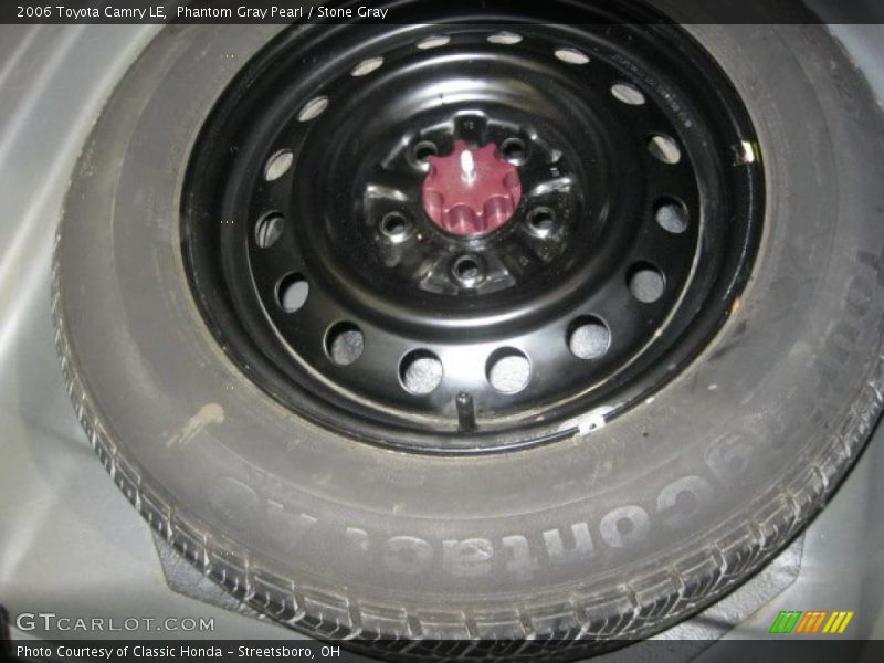 Phantom Gray Pearl / Stone Gray 2006 Toyota Camry LE