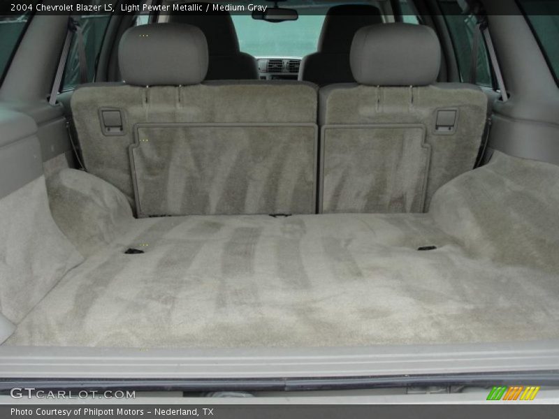 2004 Blazer LS Trunk