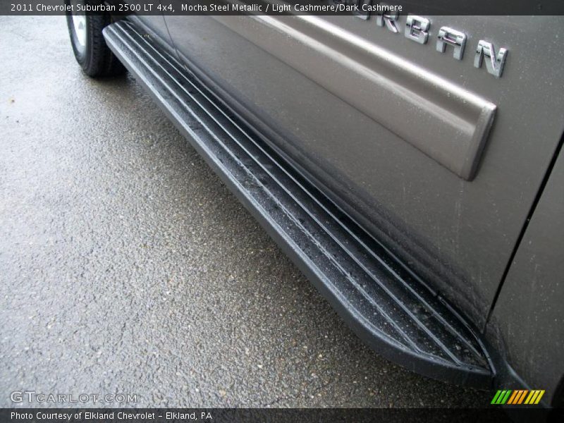 Mocha Steel Metallic / Light Cashmere/Dark Cashmere 2011 Chevrolet Suburban 2500 LT 4x4