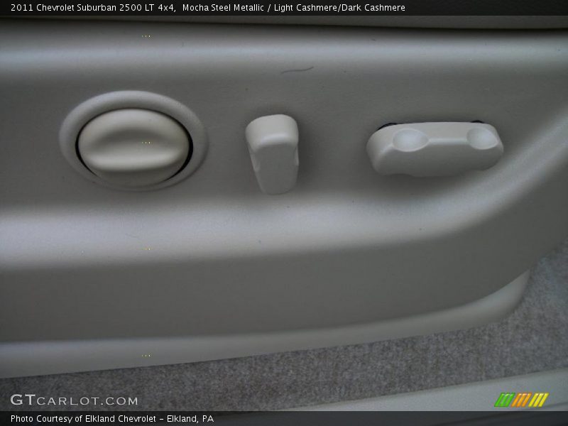 Mocha Steel Metallic / Light Cashmere/Dark Cashmere 2011 Chevrolet Suburban 2500 LT 4x4
