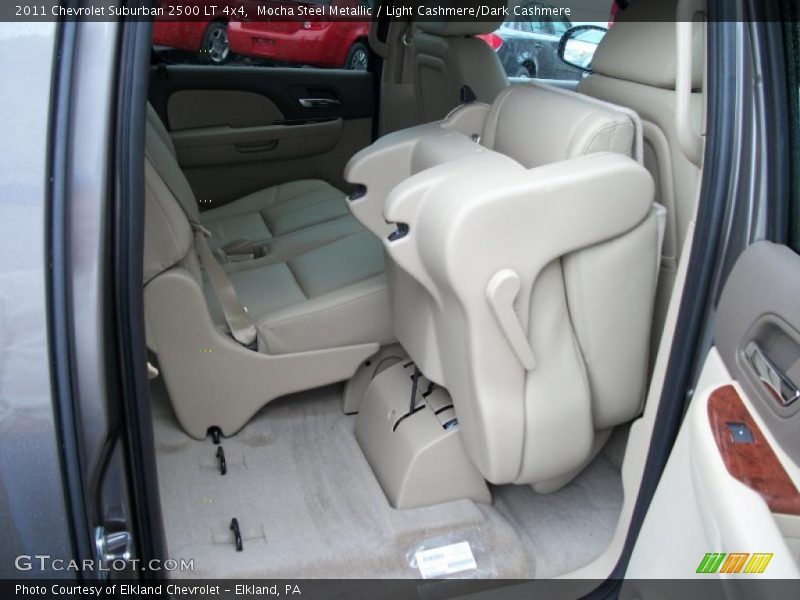  2011 Suburban 2500 LT 4x4 Light Cashmere/Dark Cashmere Interior