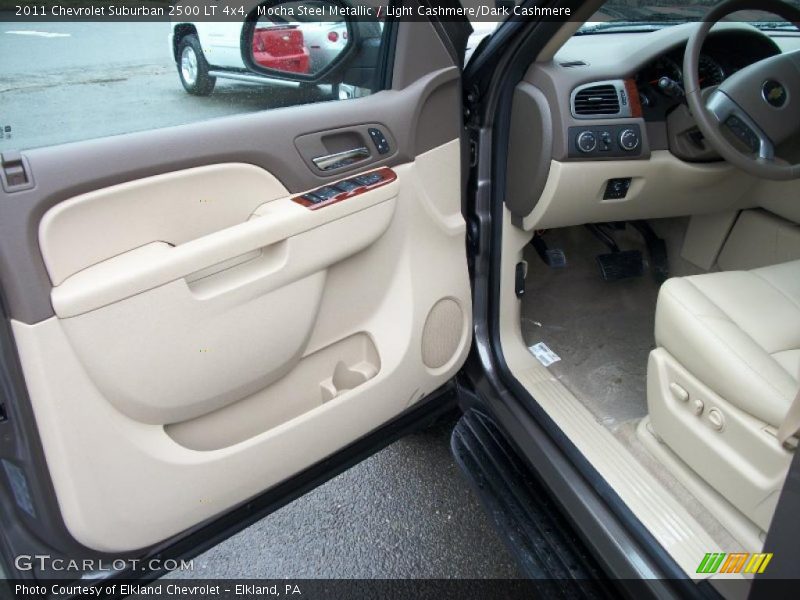  2011 Suburban 2500 LT 4x4 Light Cashmere/Dark Cashmere Interior