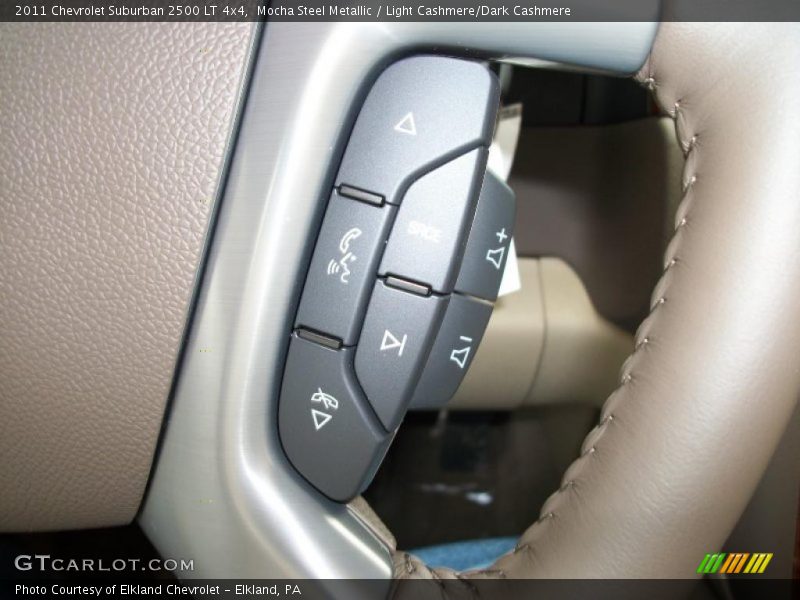 Controls of 2011 Suburban 2500 LT 4x4