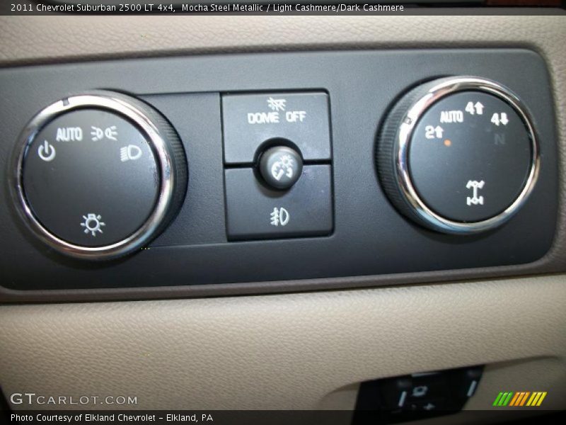Controls of 2011 Suburban 2500 LT 4x4