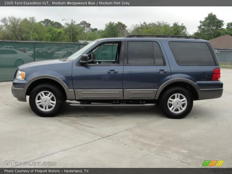 Medium Wedgewood Blue / Medium Flint Grey 2005 Ford Expedition XLT