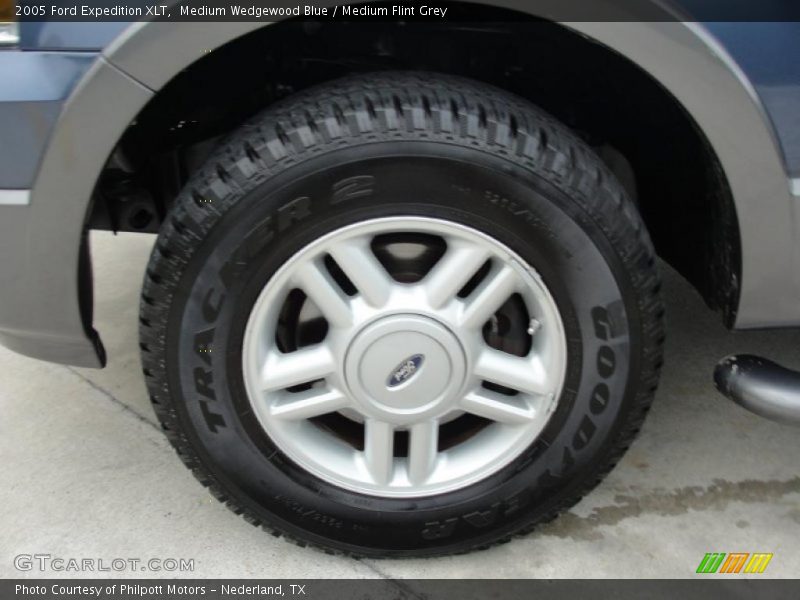 Medium Wedgewood Blue / Medium Flint Grey 2005 Ford Expedition XLT