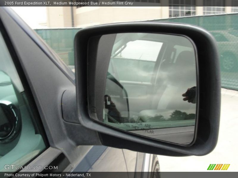 Medium Wedgewood Blue / Medium Flint Grey 2005 Ford Expedition XLT