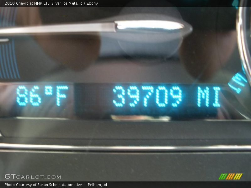 Silver Ice Metallic / Ebony 2010 Chevrolet HHR LT