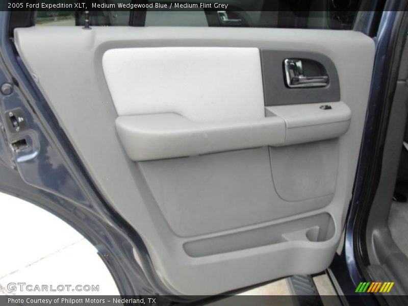 Medium Wedgewood Blue / Medium Flint Grey 2005 Ford Expedition XLT