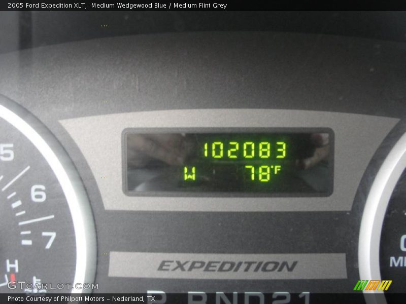 Medium Wedgewood Blue / Medium Flint Grey 2005 Ford Expedition XLT