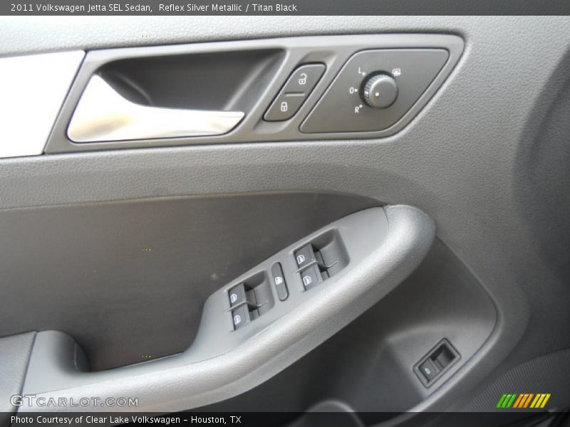 Reflex Silver Metallic / Titan Black 2011 Volkswagen Jetta SEL Sedan