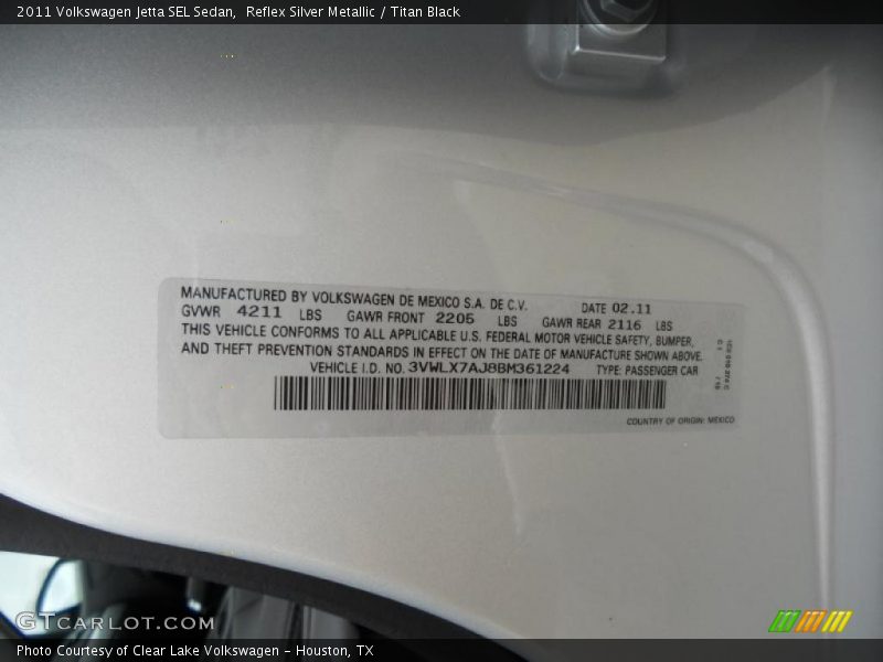 Reflex Silver Metallic / Titan Black 2011 Volkswagen Jetta SEL Sedan