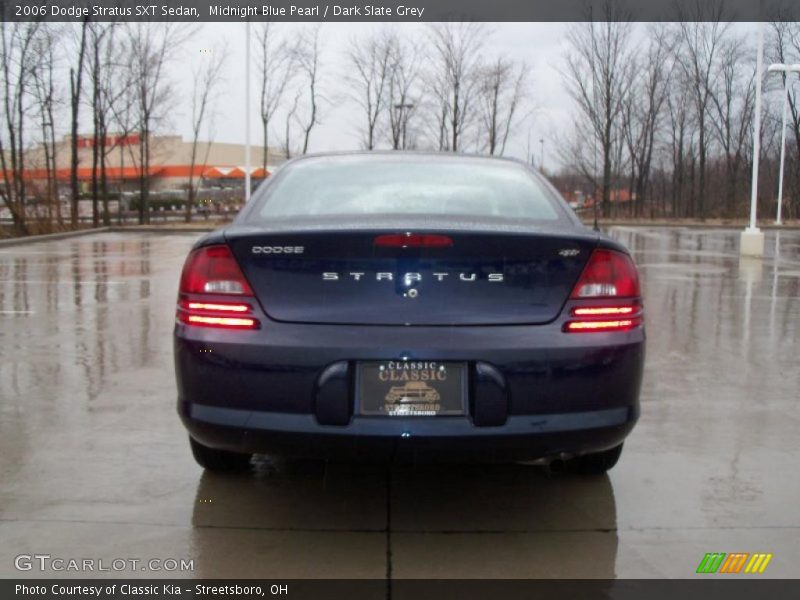 Midnight Blue Pearl / Dark Slate Grey 2006 Dodge Stratus SXT Sedan
