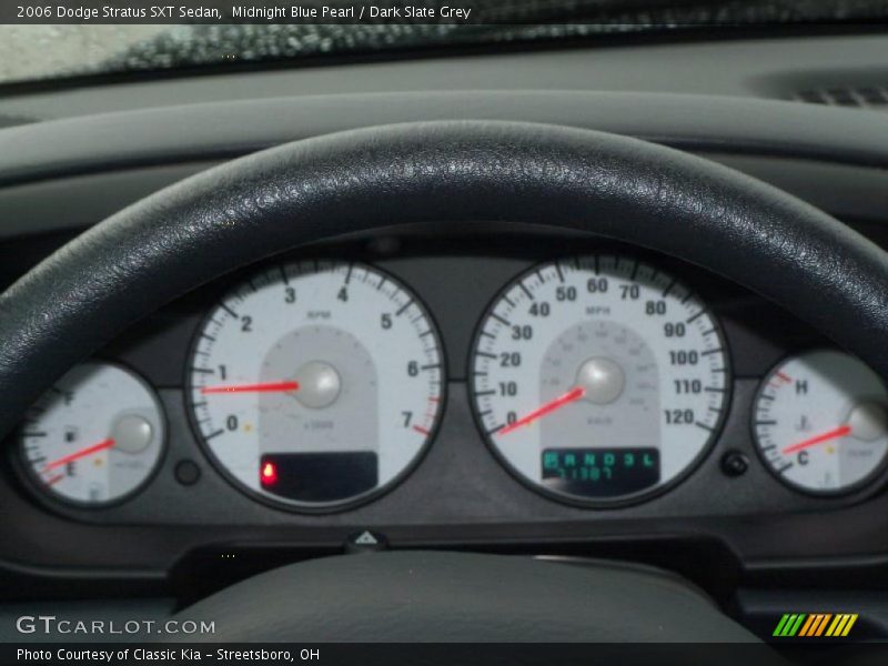 Midnight Blue Pearl / Dark Slate Grey 2006 Dodge Stratus SXT Sedan