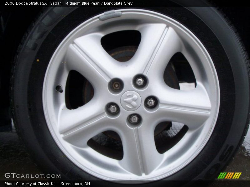 Midnight Blue Pearl / Dark Slate Grey 2006 Dodge Stratus SXT Sedan