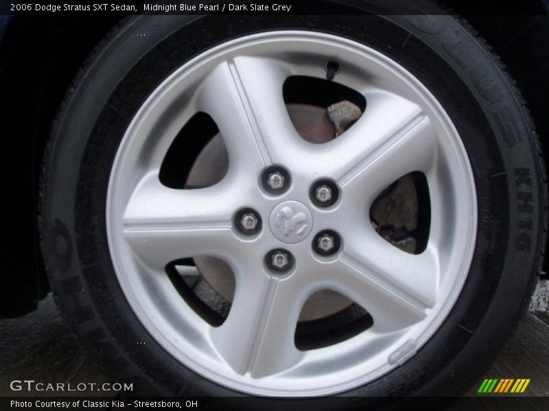 Midnight Blue Pearl / Dark Slate Grey 2006 Dodge Stratus SXT Sedan