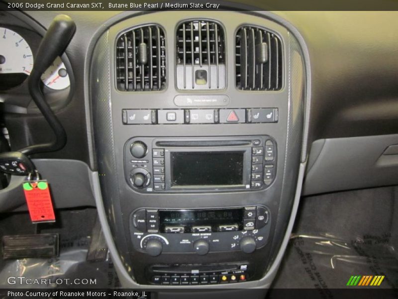 Controls of 2006 Grand Caravan SXT