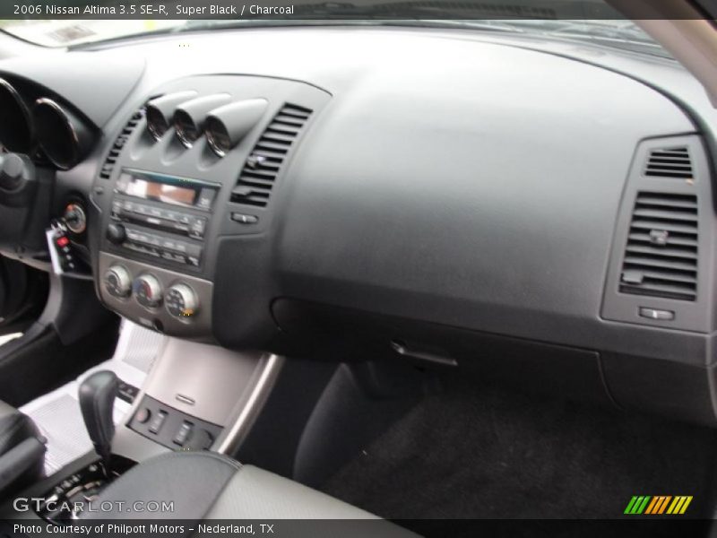 Super Black / Charcoal 2006 Nissan Altima 3.5 SE-R